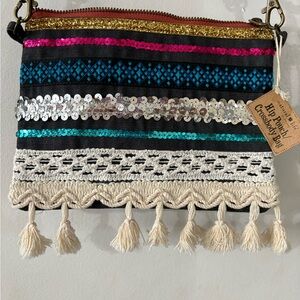 Natural Life Hip Pouch/Crossbody Bag. NWT. READ.